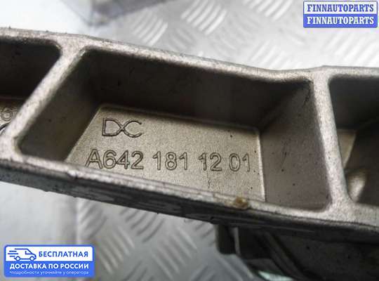 Насос масляный на Mercedes-Benz S (W222)