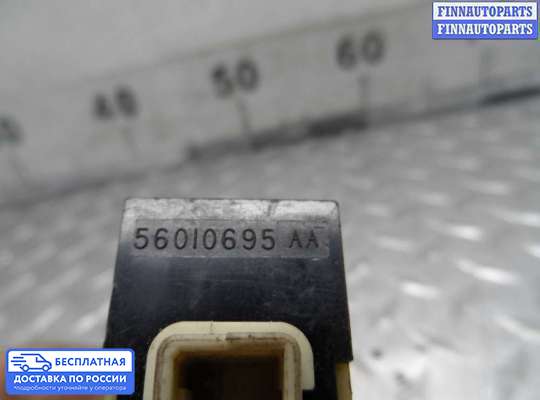 Блок управления стеклоподъёмниками на Jeep Cherokee II / Liberty (KJ)