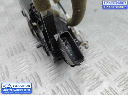 Замок боковой двери на Infiniti EX / QX50 (J50)