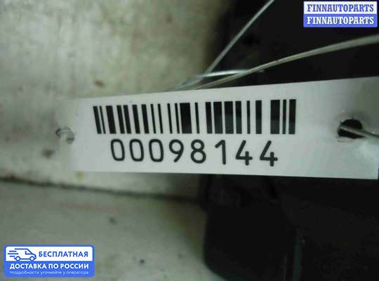 Дисплей бортового компьютера на Mercedes-Benz S (W221)
