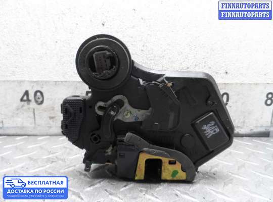 Замок боковой двери на Toyota Camry XV40