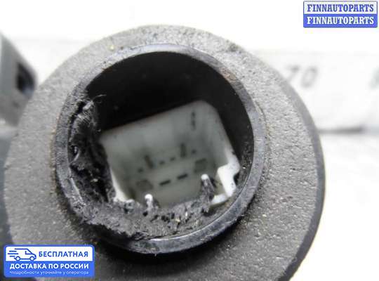 Замок боковой двери на Toyota Camry XV40