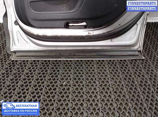 Замок боковой двери на Volkswagen Touareg II (7P)
