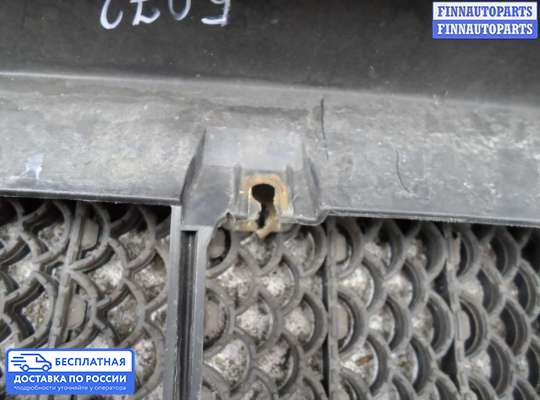 Решетка (заглушка) бампера на Honda Pilot II (YF3,YF4)