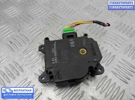 Моторчик заслонки печки на Honda Ridgeline