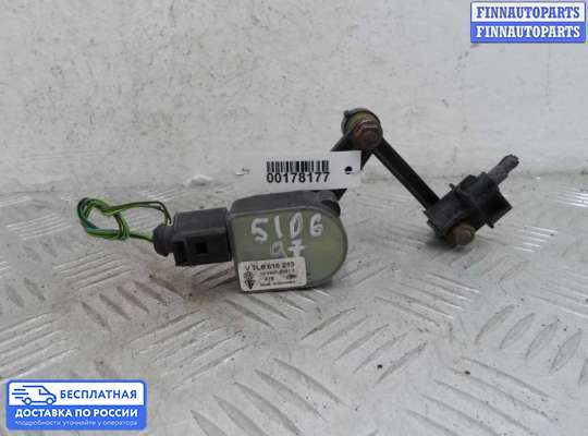 Датчик дорожного просвета на Audi Q7 (4L)