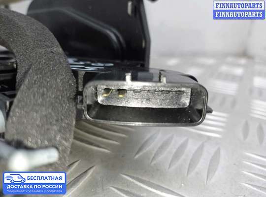 Замок боковой двери на Infiniti Q50 (V37)