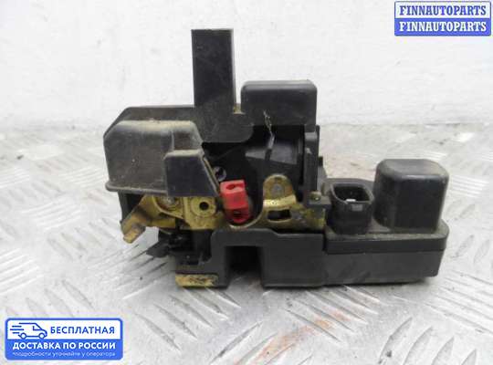 Замок боковой двери на Jeep Grand Cherokee III (WK, WH)