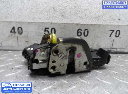 Замок боковой двери на Toyota Camry XV40