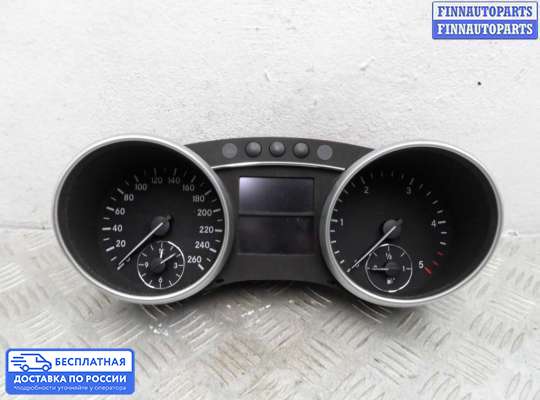 Щиток приборов на Mercedes-Benz ML (W164)