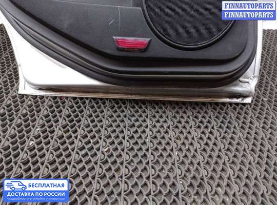 Замок боковой двери на Mercedes-Benz C (W204)