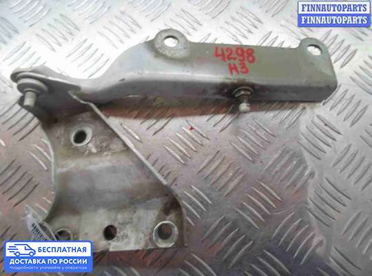 Петля капота на Hummer H3