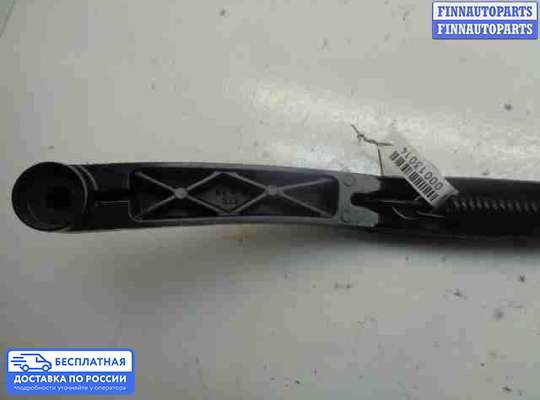Поводок дворника на Acura MDX (YD2)