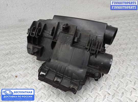 Корпус воздушного фильтра на Mercedes-Benz C (W204)