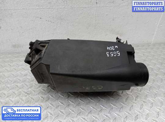 Корпус воздушного фильтра на Mercedes-Benz C (W204)