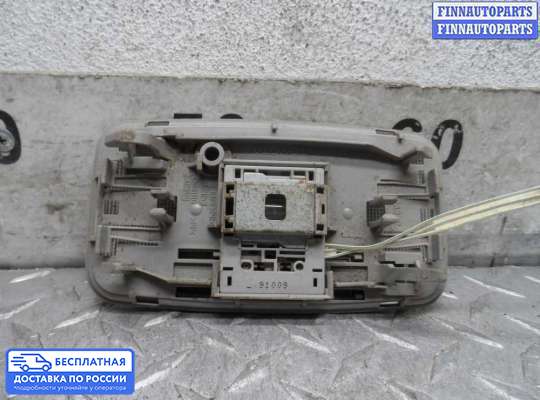 Фонарь салона (плафон) на Toyota Camry XV30