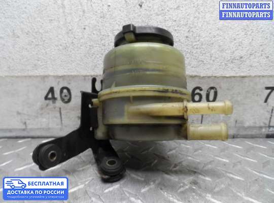 Бачок гидроусилителя на Toyota Camry XV40