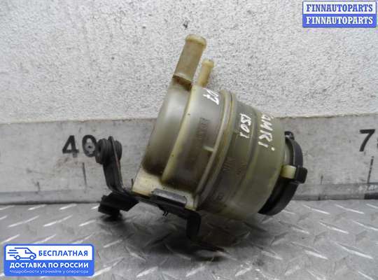 Бачок гидроусилителя на Toyota Camry XV40