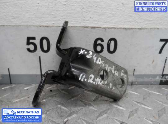 Петля двери на Hyundai Santa Fe II (CM)
