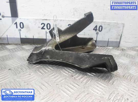 Кронштейн ДВС (лапа) на Audi A6 (C6)