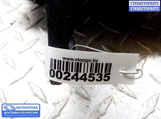 Корпус воздушного фильтра на Mercedes-Benz ML (W164)