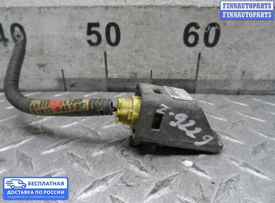 Датчик удара (Airbag) на Toyota Camry XV30