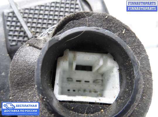 Замок боковой двери на Toyota Harrier II (U30W)