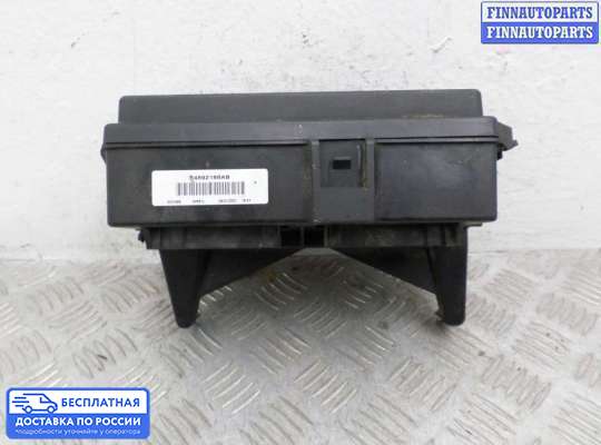 Блок предохранителей на Jeep Grand Cherokee III (WK, WH)