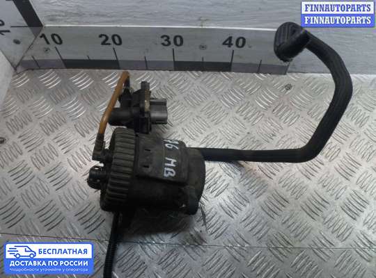 Корпус топливного фильтра на Mercedes-Benz C (W202)