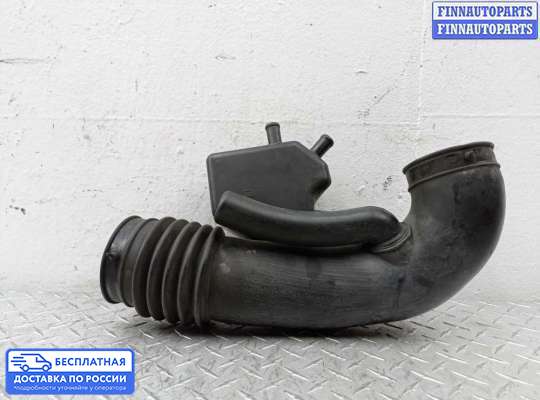 Гофра (патрубок) воздушного фильтра на Infiniti QX56 (JA60)