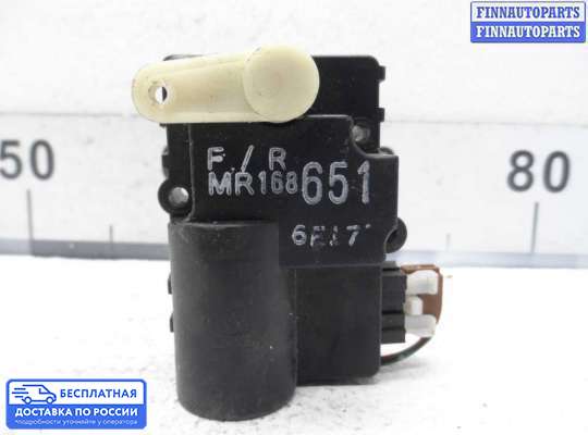 Моторчик заслонки печки на Volvo S40 I | V40 (VS)