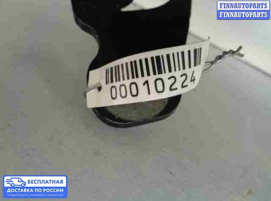 Петля капота на BMW 5 (F10/F11)