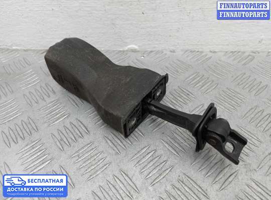 Ограничитель двери на Volkswagen Passat B7 (36)