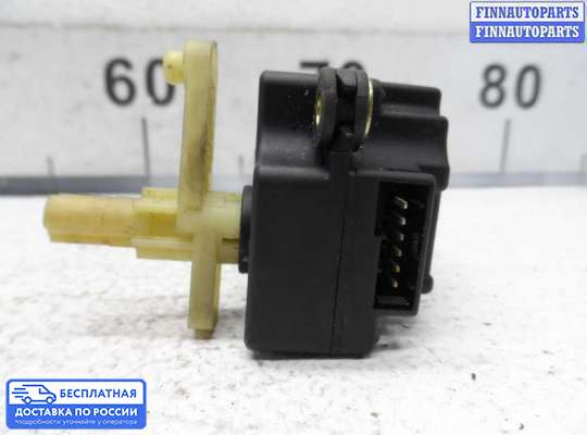 Моторчик заслонки печки на Volvo S60 I | V70 II (P2)