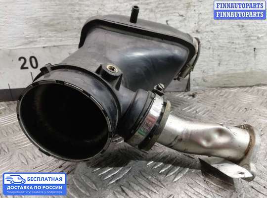 Корпус воздушного фильтра на Mercedes-Benz Vito (W639)