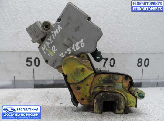 Замок боковой двери на Nissan Maxima QX II (A32)