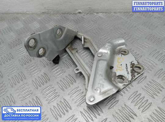 Петля капота на Volkswagen Touareg I (7L)