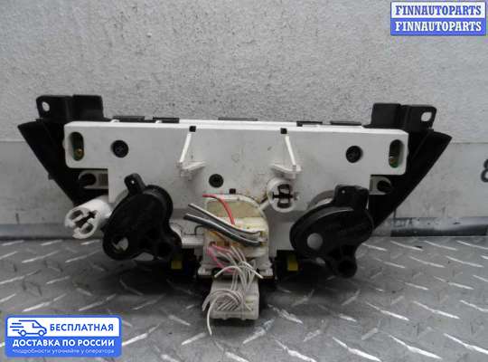 Блок управления печкой на Toyota RAV4 II (XA20)