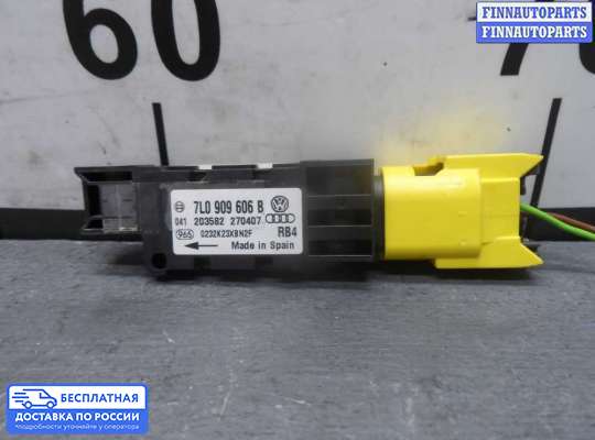 Датчик удара (Airbag) на Volkswagen Touareg I (7L)