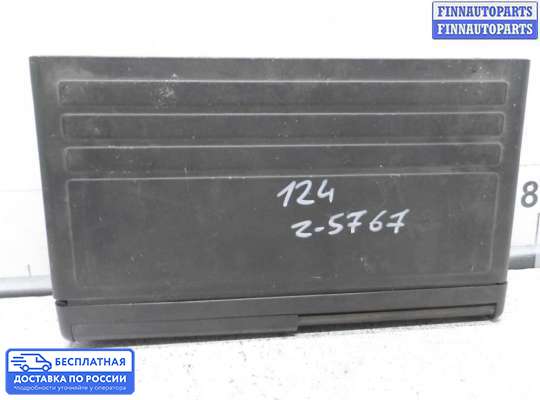 CD-чейнджер на Mercedes-Benz E (W124)