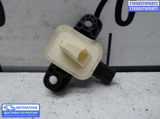 Датчик удара (Airbag) на Mercedes-Benz ML / GLE (W166)