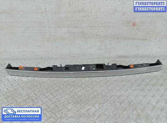 Планка подсветки номера на BMW 7 (F01/F02)