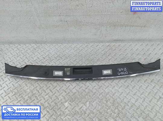 Планка подсветки номера на BMW 7 (F01/F02)