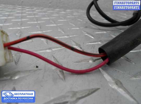 Замок боковой двери на Mazda MPV II LW