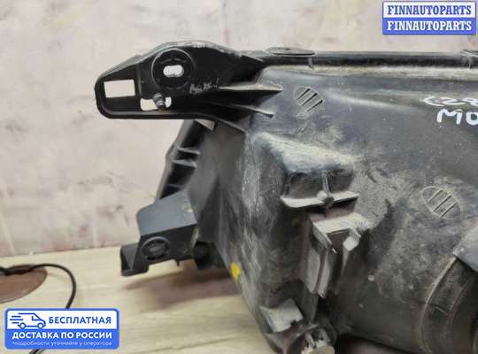 Фара передняя на Mitsubishi Pajero III