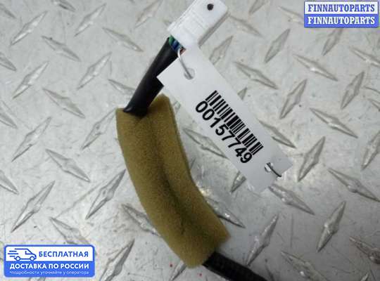 Планка подсветки номера на Infiniti Q50 (V37)