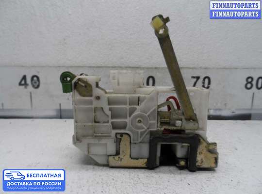 Замок боковой двери на Toyota Avensis I (T220)