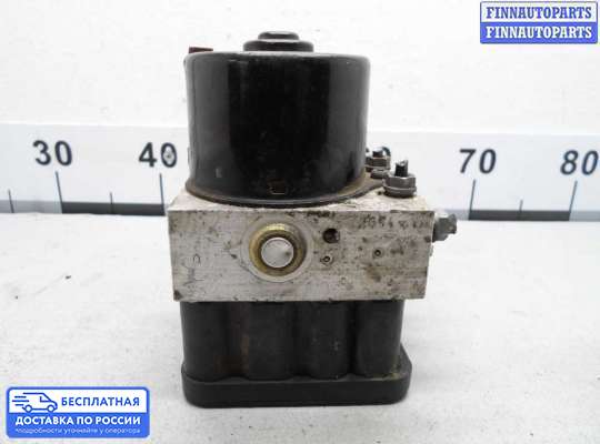 Блок ABS на Volkswagen Golf V (1K)