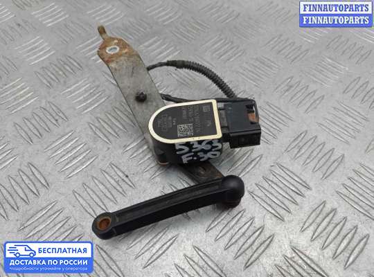 Датчик дорожного просвета на BMW 3 (F30/F31)