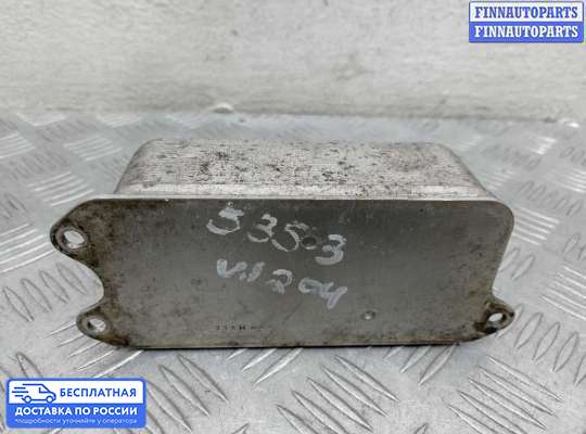 Радиатор масляный на Mercedes-Benz C (W204)